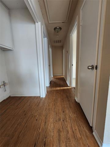 Building Photo - 4304 S Cravens Rd