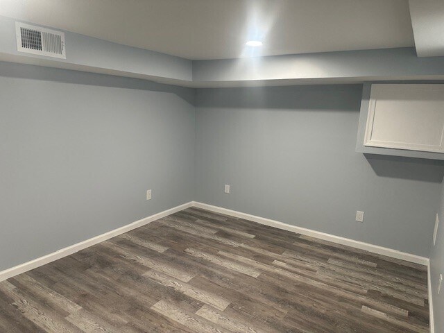 Building Photo - 4003 Lyndale Ave