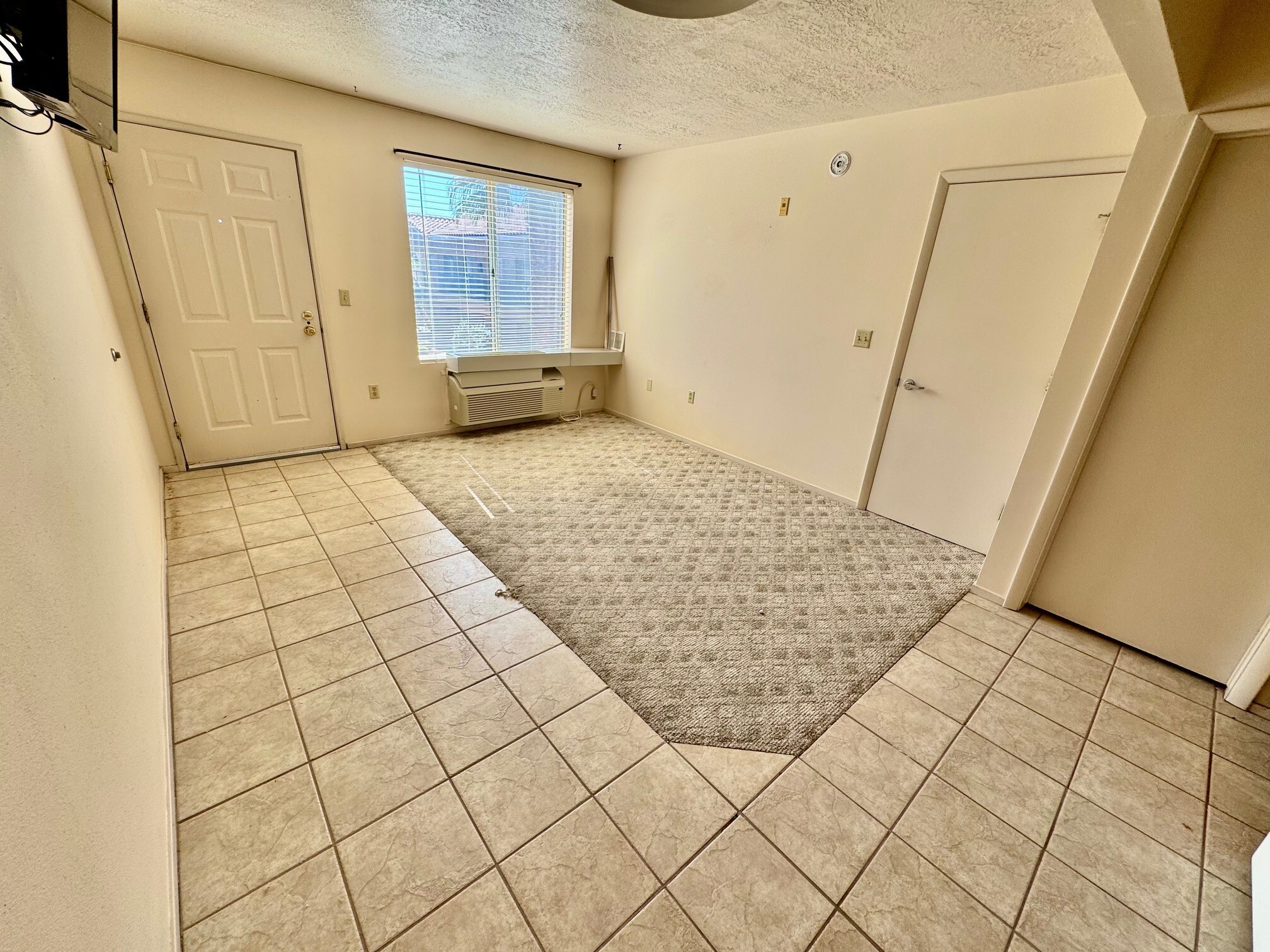 Living Arae - 100 Pulsipher Ln