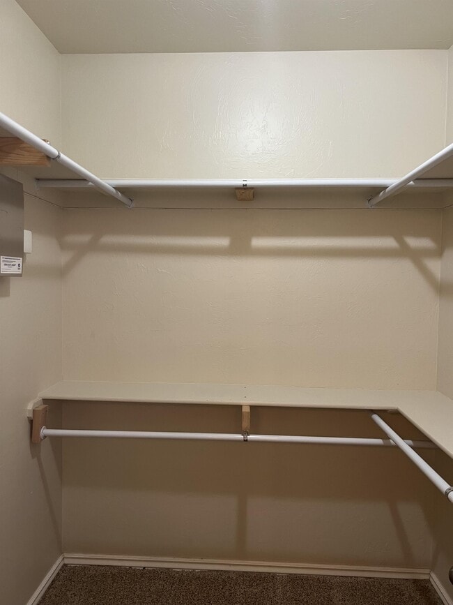 Building Photo - 2321 SW 94th St