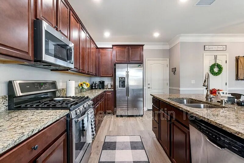 Building Photo - 1495 Heavenly View Trl