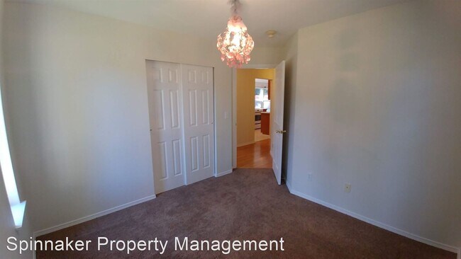 Building Photo - 4 br, 3 bath House - 24512 64th Ave E