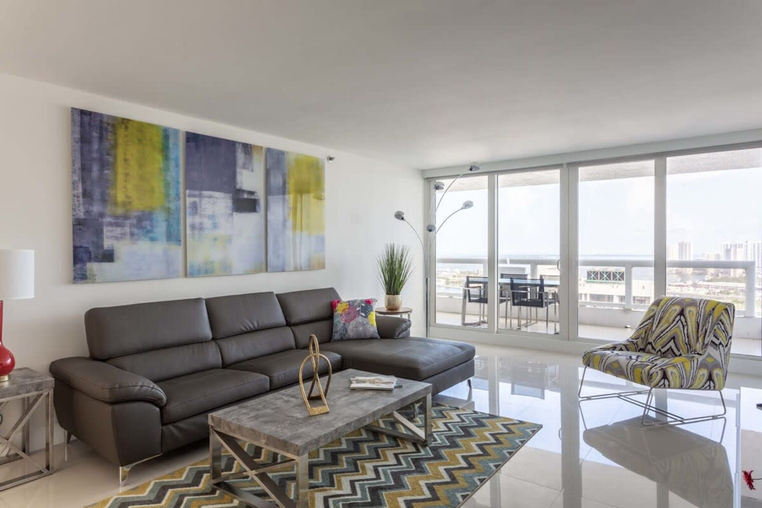 Building Photo - 601 Biscayne Blvd
