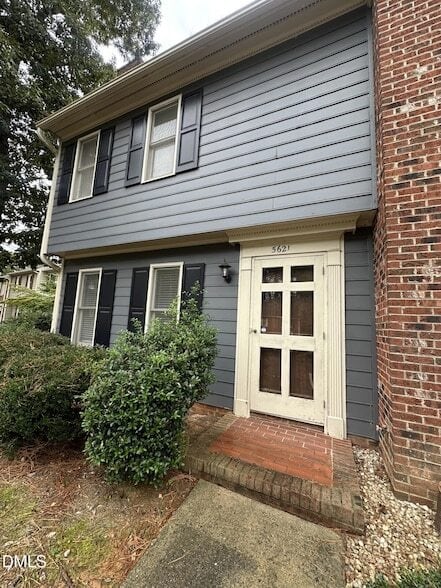 Primary Photo - 5621 Hamstead Crossing