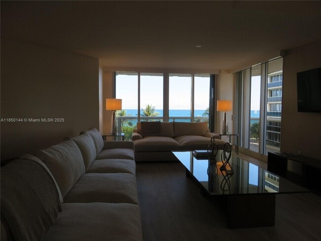 Building Photo - 9595 Collins Ave