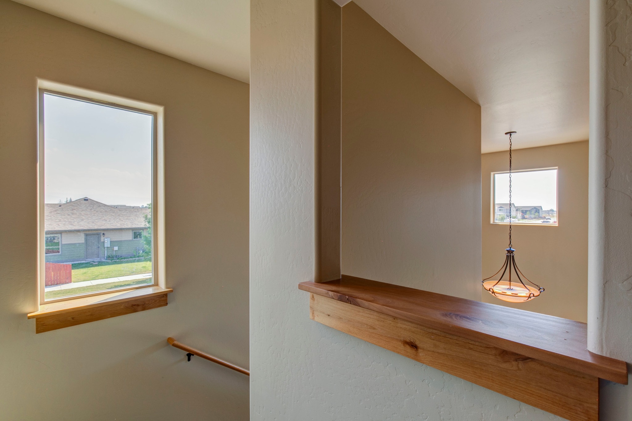 Building Photo - 4737 Sherwood Way