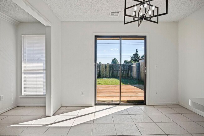 Building Photo - 8408 NW 109th St