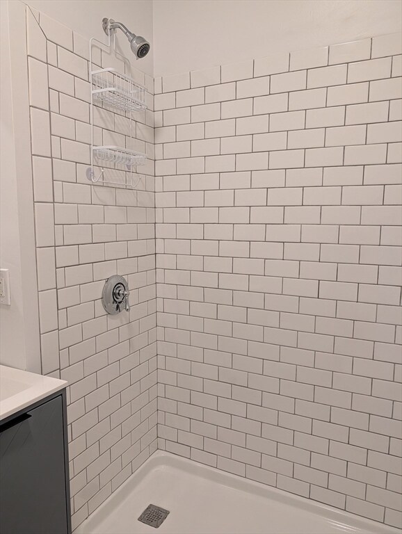 Building Photo - 509 Columbus Ave