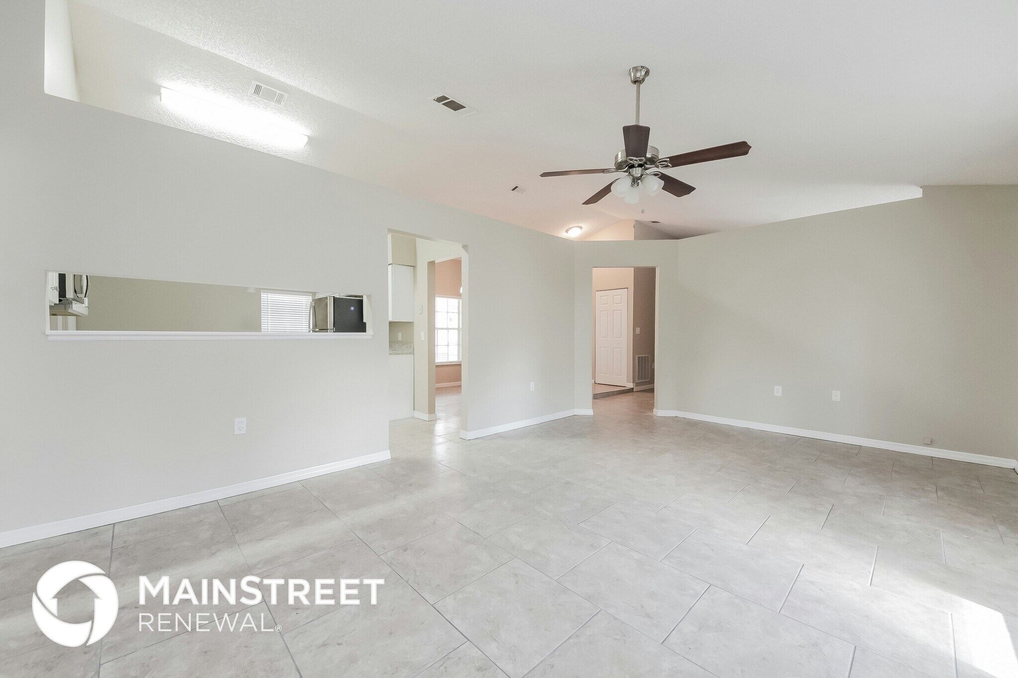 Building Photo - 945 Delano Ct
