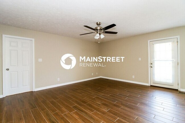 Building Photo - 3 Bedroom Pet-Friendly Home in Mount Washi...