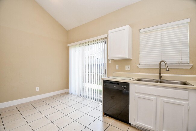 Building Photo - 12655 Mill Wheel Ln
