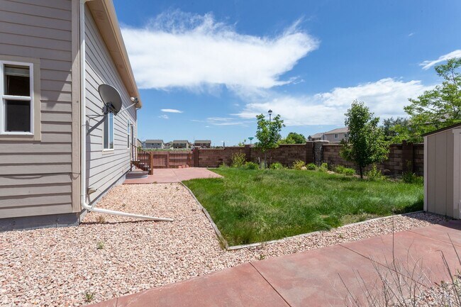 Building Photo - Spacious 5-Bedroom Home with Finished Base...
