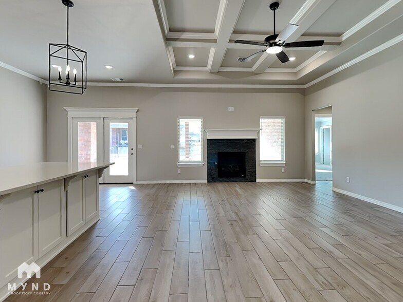 Building Photo - 532 Texoma Dr