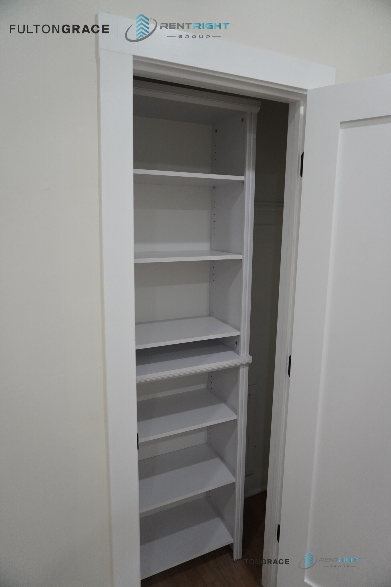 Building Photo - 4636-38 N. Hamilton