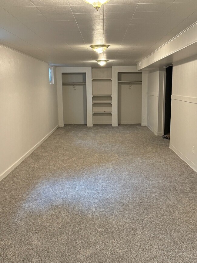 Building Photo - 2467 S Patton Ct