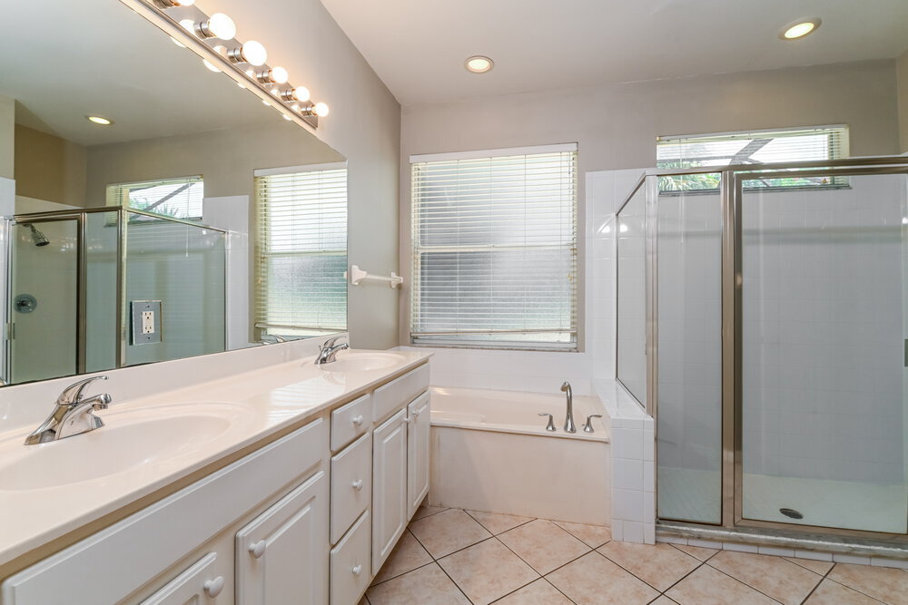 Building Photo - 12847 Timber Ridge Dr