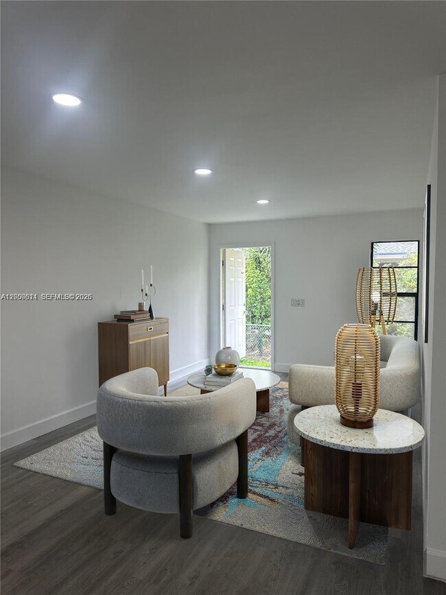 Building Photo - 6560 SW 49th St