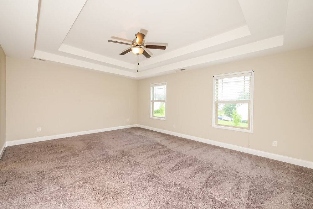Building Photo - 592 Joneus Dr