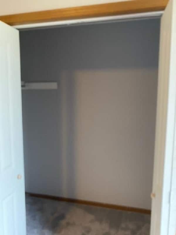Building Photo - 504 NE Brookwood Cir