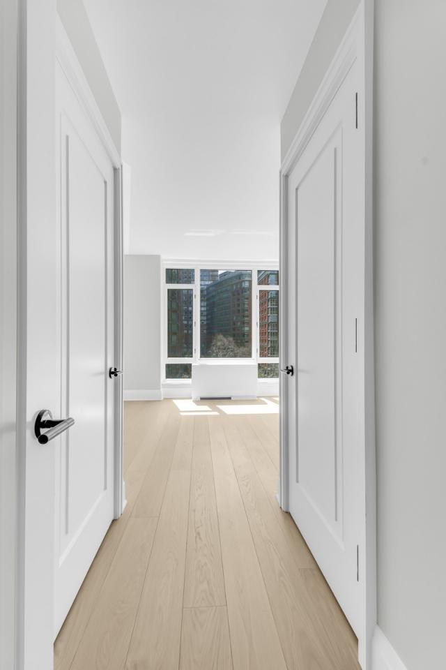 Building Photo - 2 bedroom in NEW YORK NY 10282
