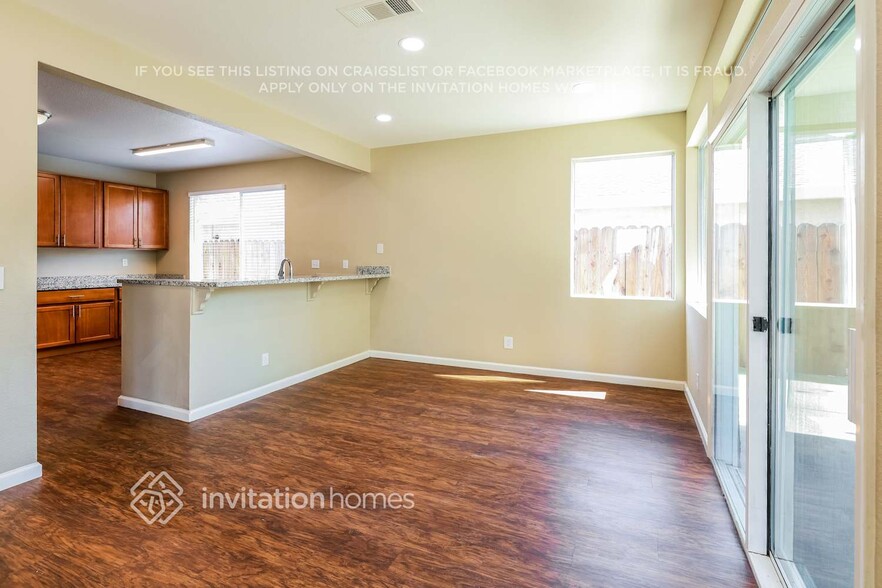 Building Photo - 339 Fall Cir