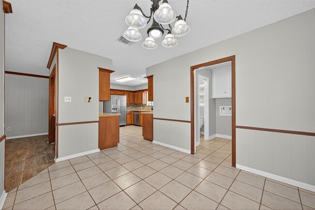 Building Photo - 1714 Corral Dr