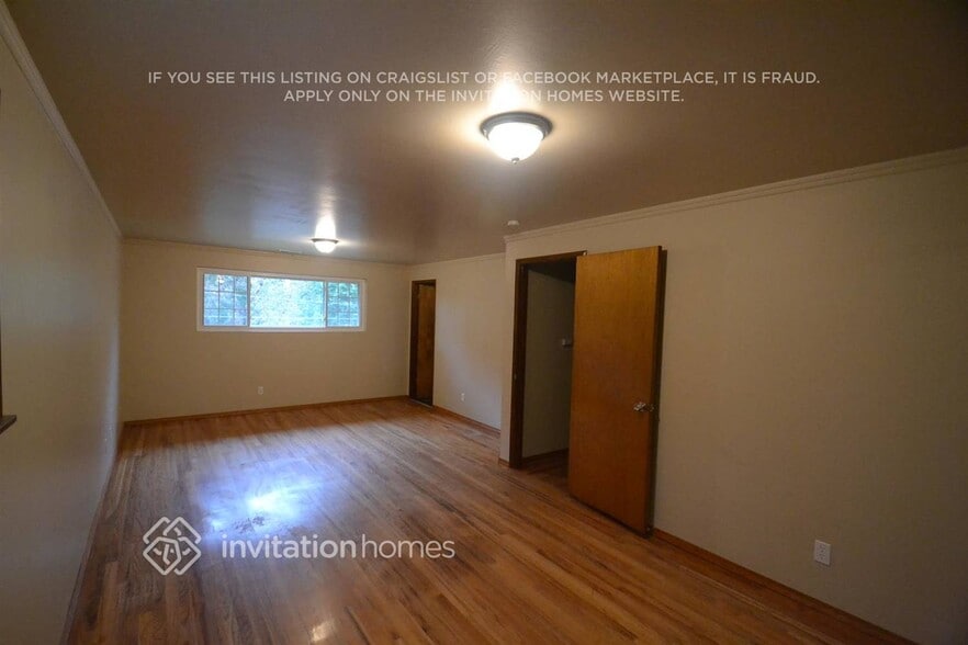 Building Photo - 2107 SW 316th St