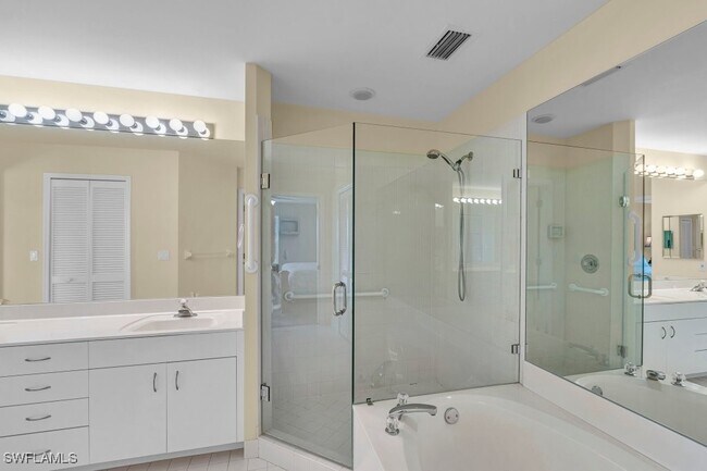 Building Photo - 8251 Grand Palm Dr