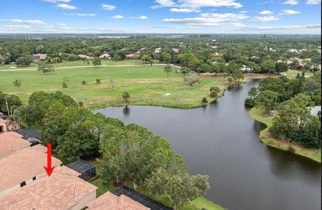 Building Photo - 9400 Briarcliff Trace