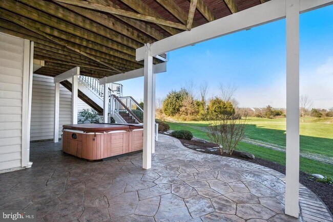 Building Photo - 25593 Creek Run Terrace