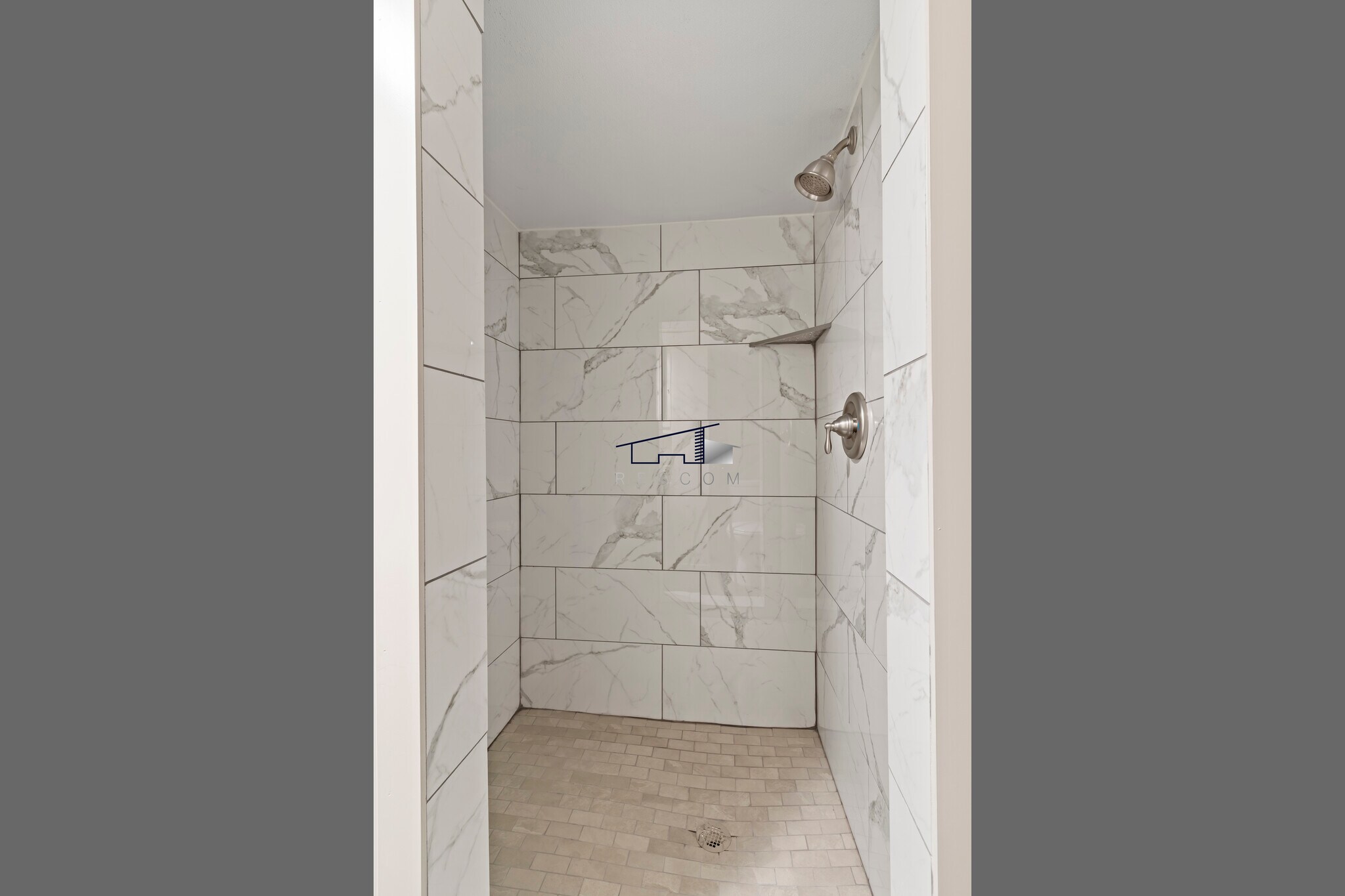 Building Photo - 138 Lynnwood Dr