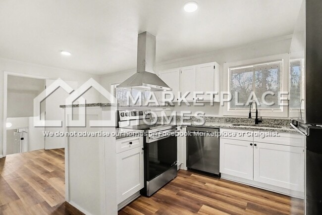 Building Photo - 3963 Rockey Valley Dr