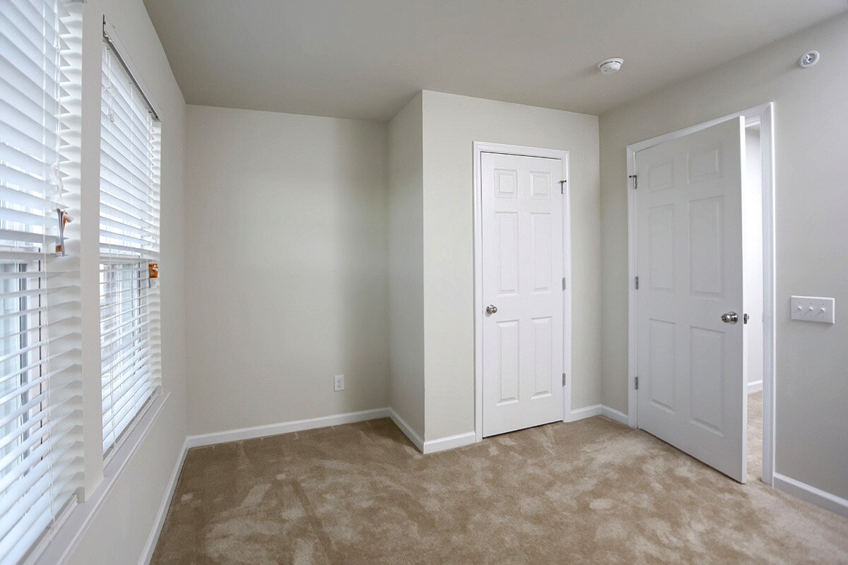 Bedroom - 1720 Beacon Ln
