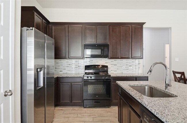 Building Photo - 2800 Joe Dimaggio Blvd