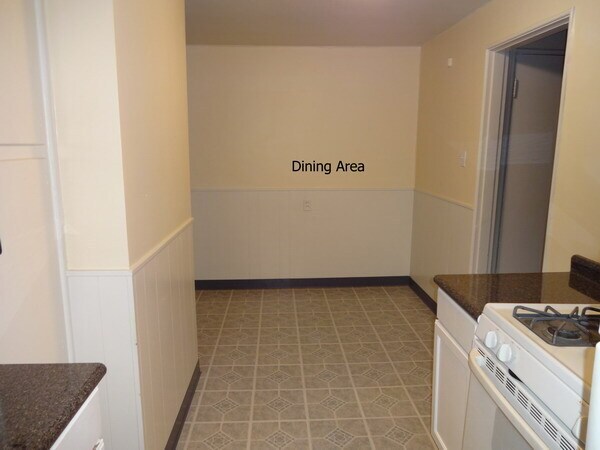 Dinning Area - 58 Gorman Ln