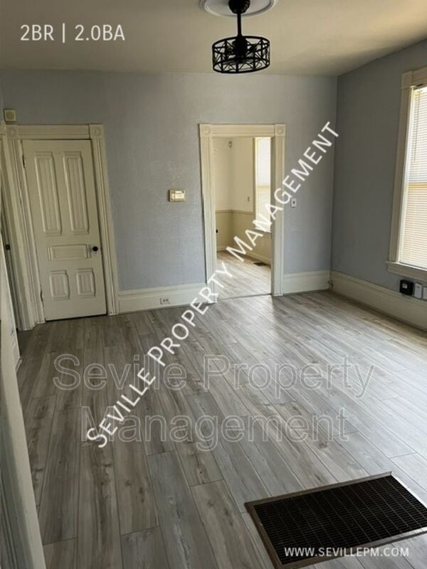 Building Photo - 2920 Filbert St