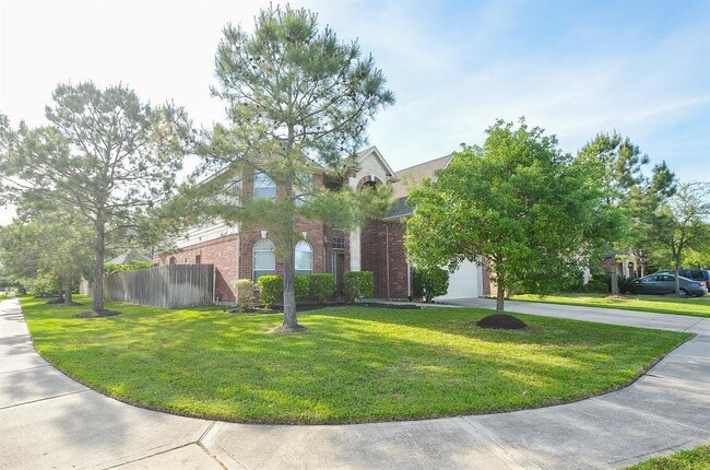 Building Photo - 6134 Vadini Shores Ln