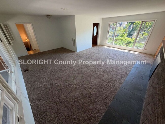 Building Photo - AVAILABLE JUNE - 3 Bed/ 2 Bath SLO Home