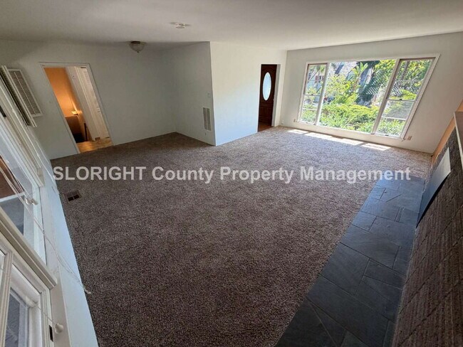 Building Photo - AVAILABLE JUNE - 4 Bed/ 2 Bath SLO Home