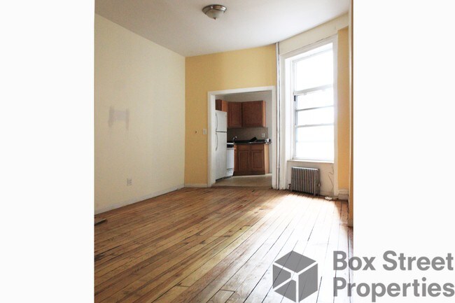 Primary Photo - 564 Morgan Ave