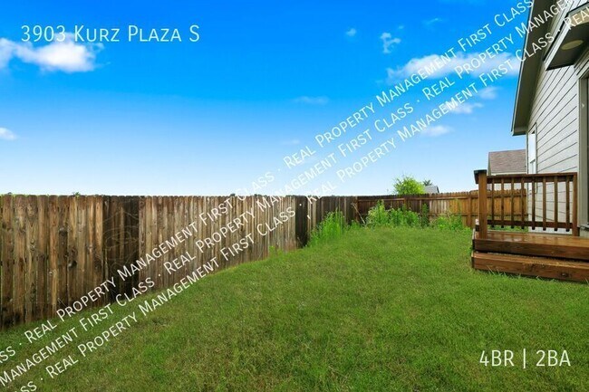 Building Photo - 3903 Kurz Plz S