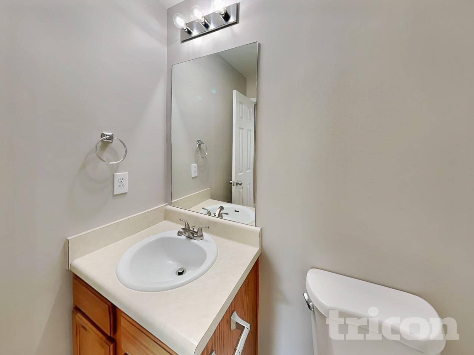 Building Photo - 3131 Berthas Overlook