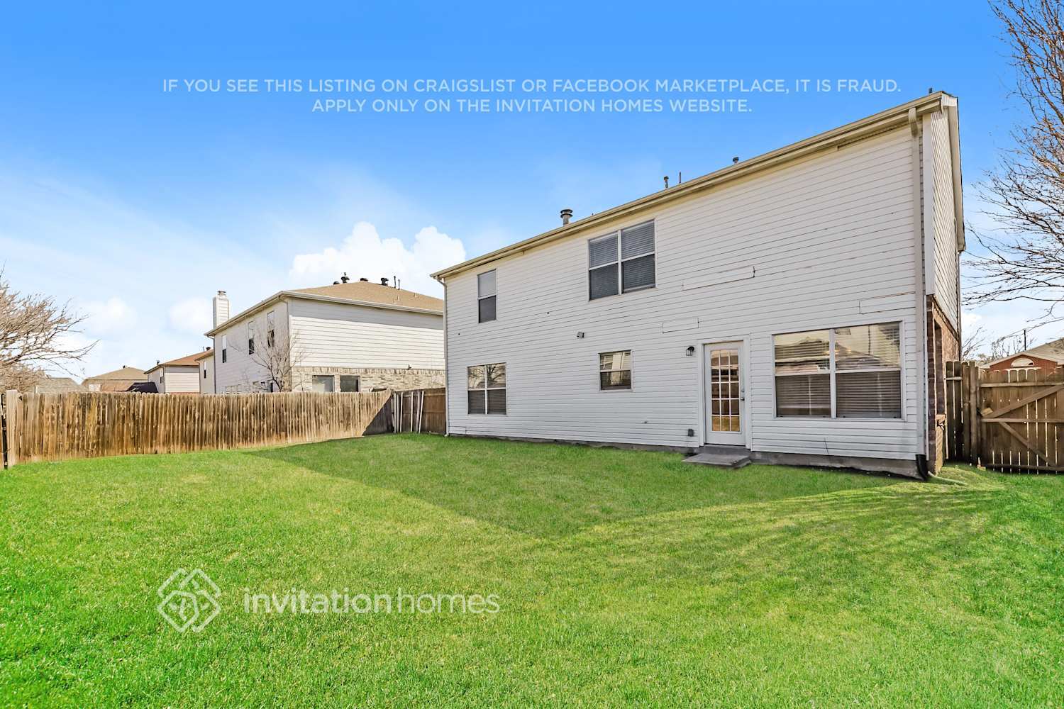 Building Photo - 621 Aqua Dr