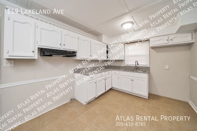 Building Photo - 119 Lakeland Ave