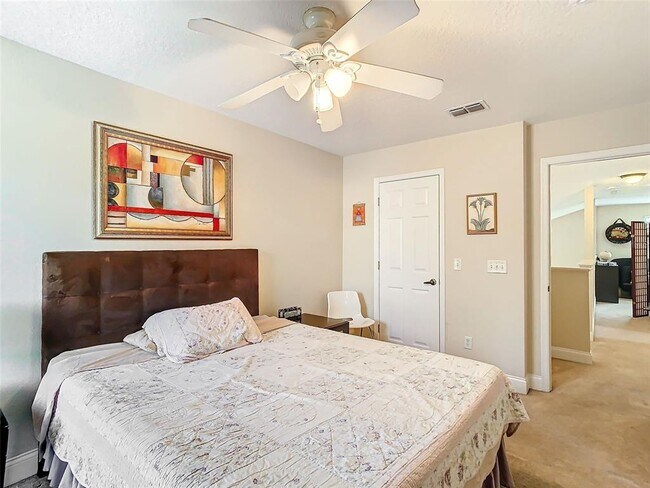 Building Photo - 6602 Imperial Oak Ln