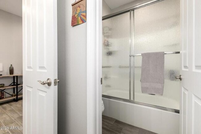 Building Photo - Massive RV Garage plus fantastic floorplan in Casa Vista