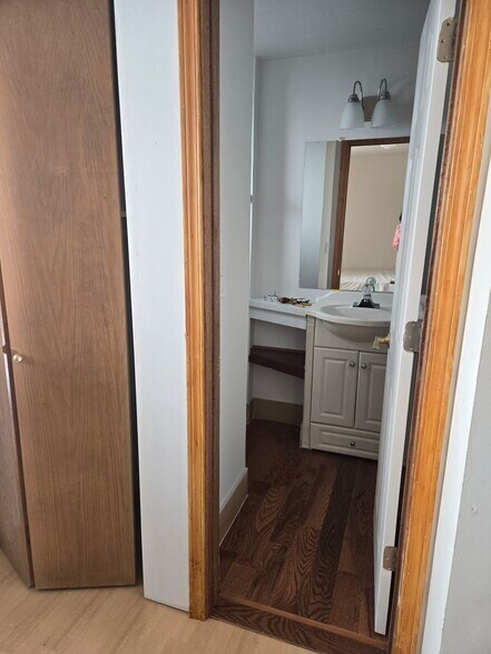 Building Photo - 6740 28th Ave S