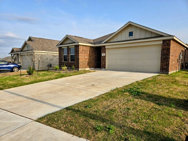 Building Photo - 2828 Eppright Dr