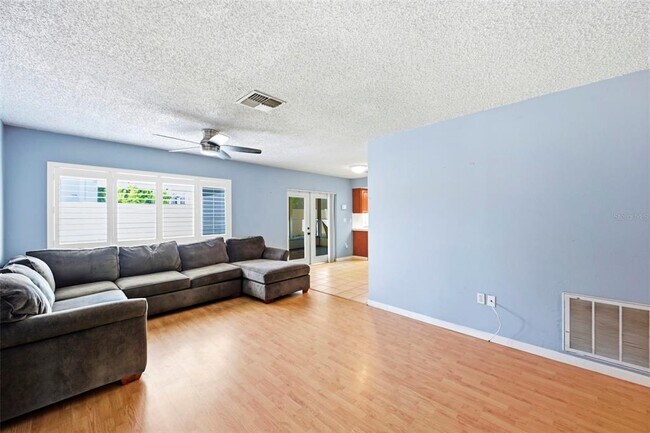Building Photo - 4314 Pinefield Ave