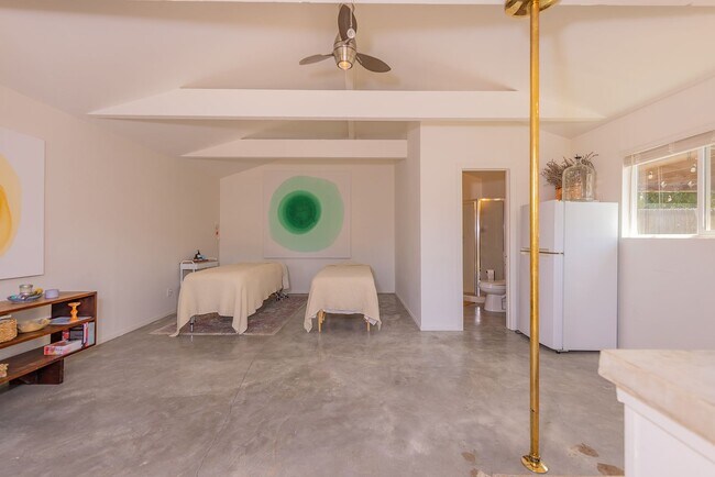 Building Photo - Upper Ojai Country Charmer w/Granny Flat